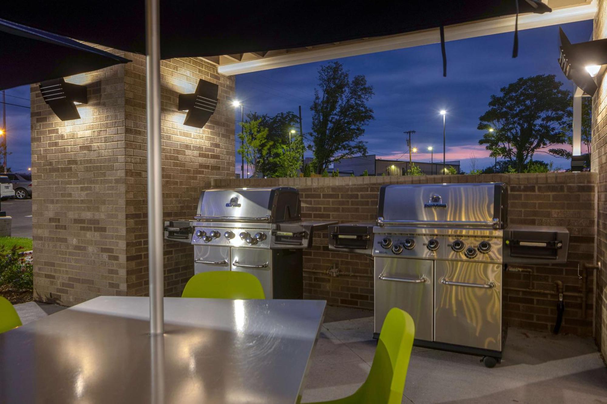 Home2 Suites By Hilton Nashville Downtown-Metrocenter Zewnętrze zdjęcie